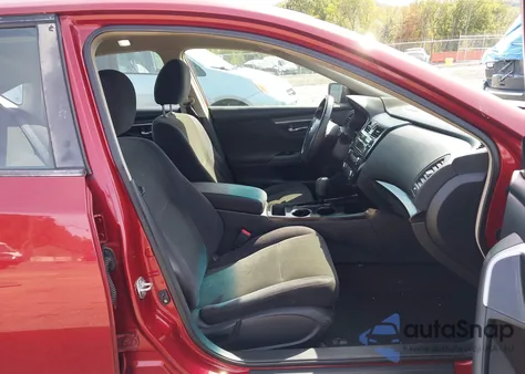 2013 Nissan Altima 2.5 S из США, поврежденный, VIN 1N4AL3APXDC205036